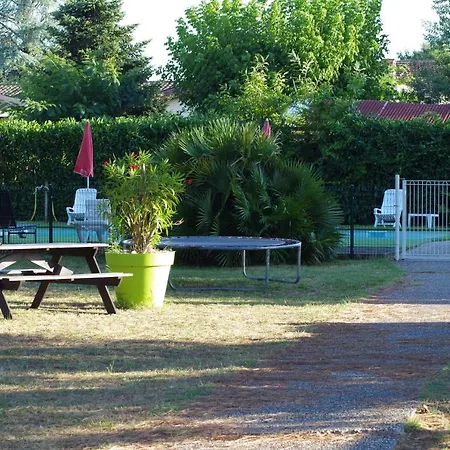 Saint Hubert Hotel