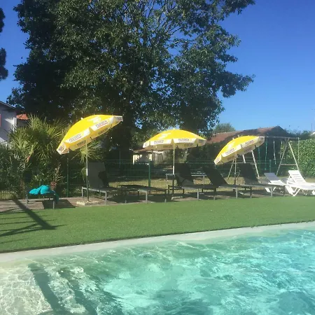 Saint Hubert Hotel 2*