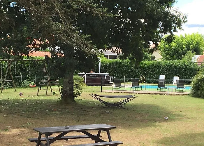 Saint Hubert Hotel 2*