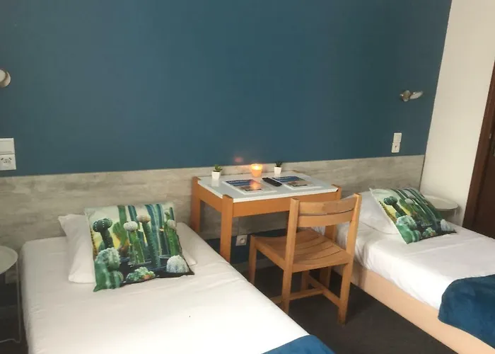 Hotel Saint Hubert 2*